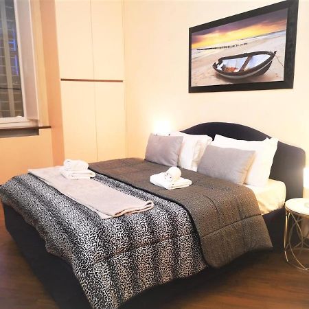 Trevi Nice Holiday - Luxury Apartment Roma Eksteriør bilde