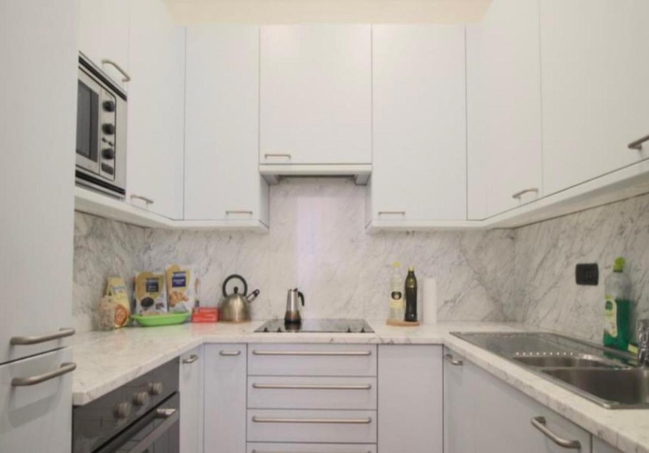 Trevi Nice Holiday - Luxury Apartment Roma Eksteriør bilde