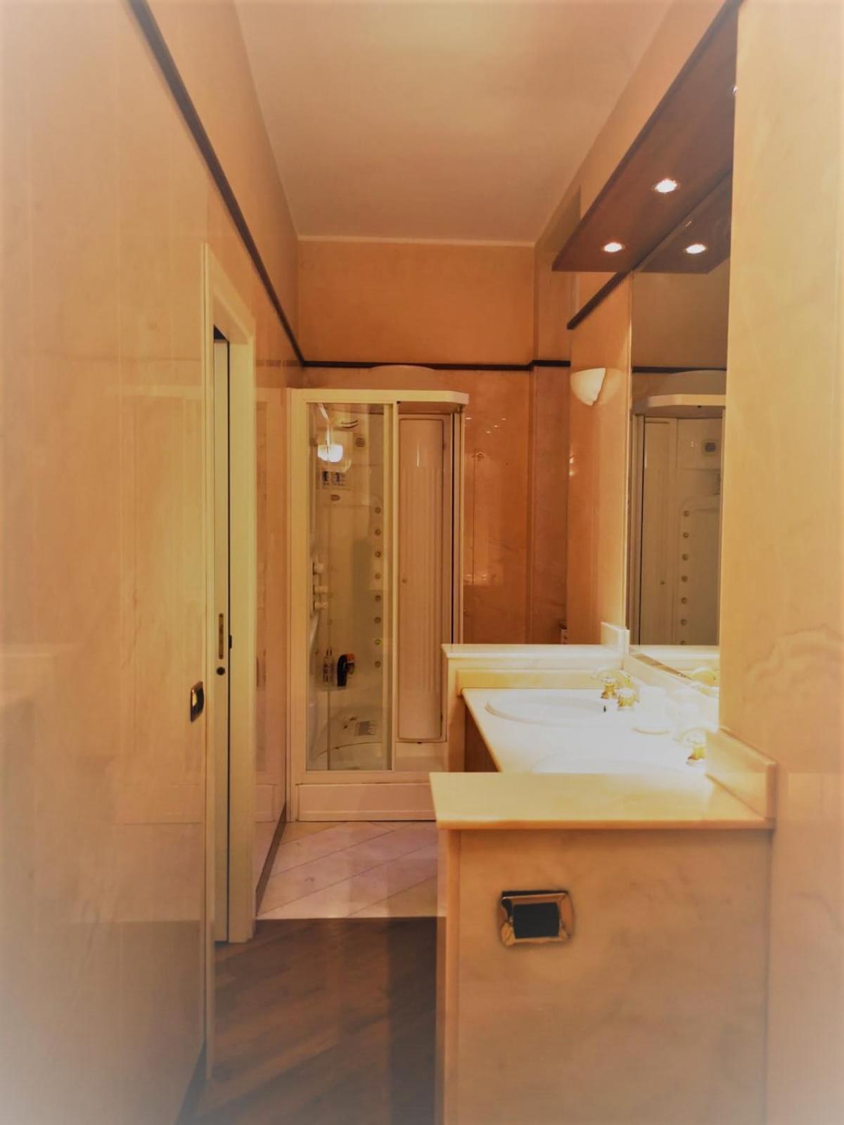 Trevi Nice Holiday - Luxury Apartment Roma Eksteriør bilde